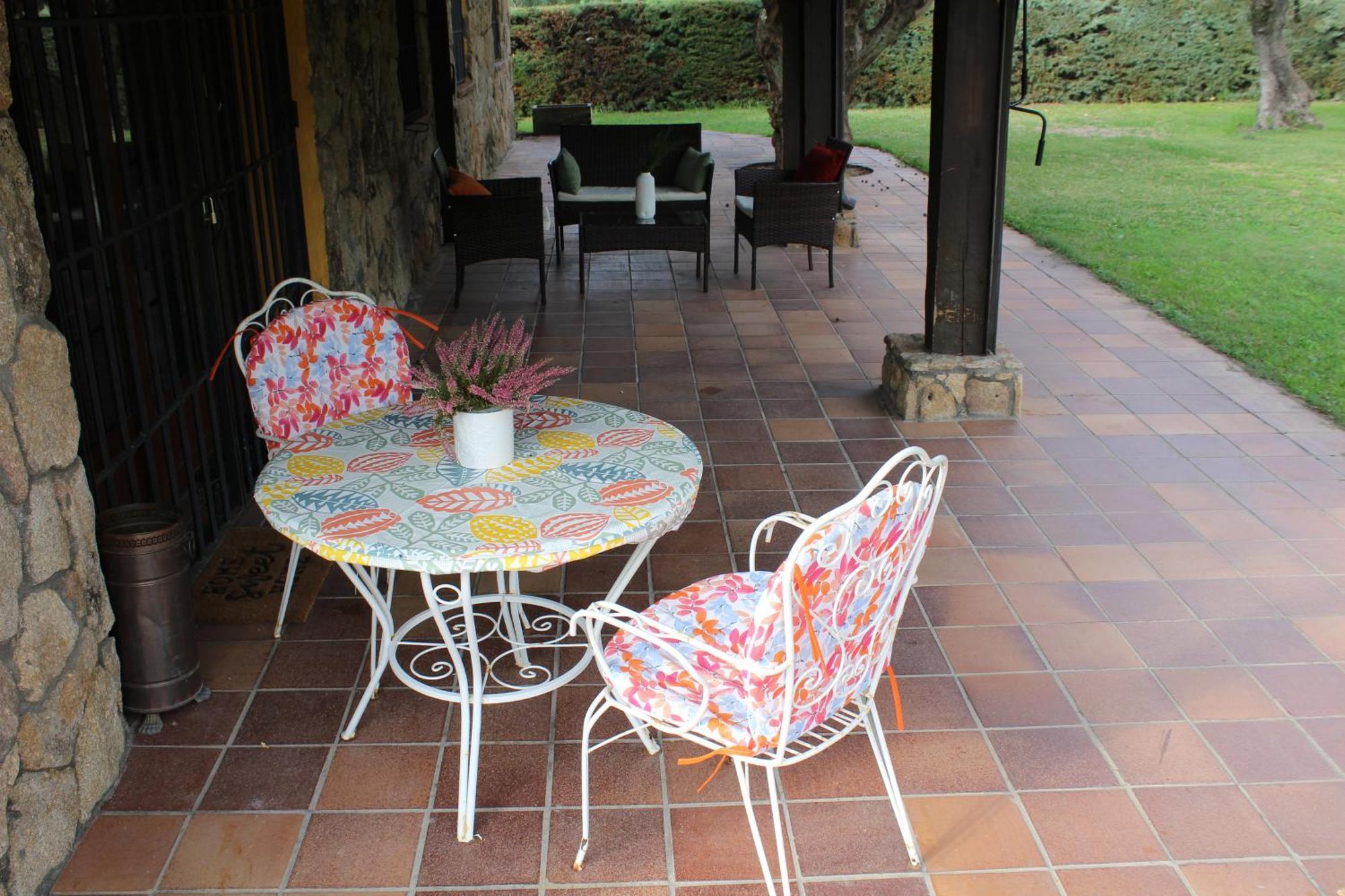 Apartamento La Huertarrona Candeleda Exterior foto