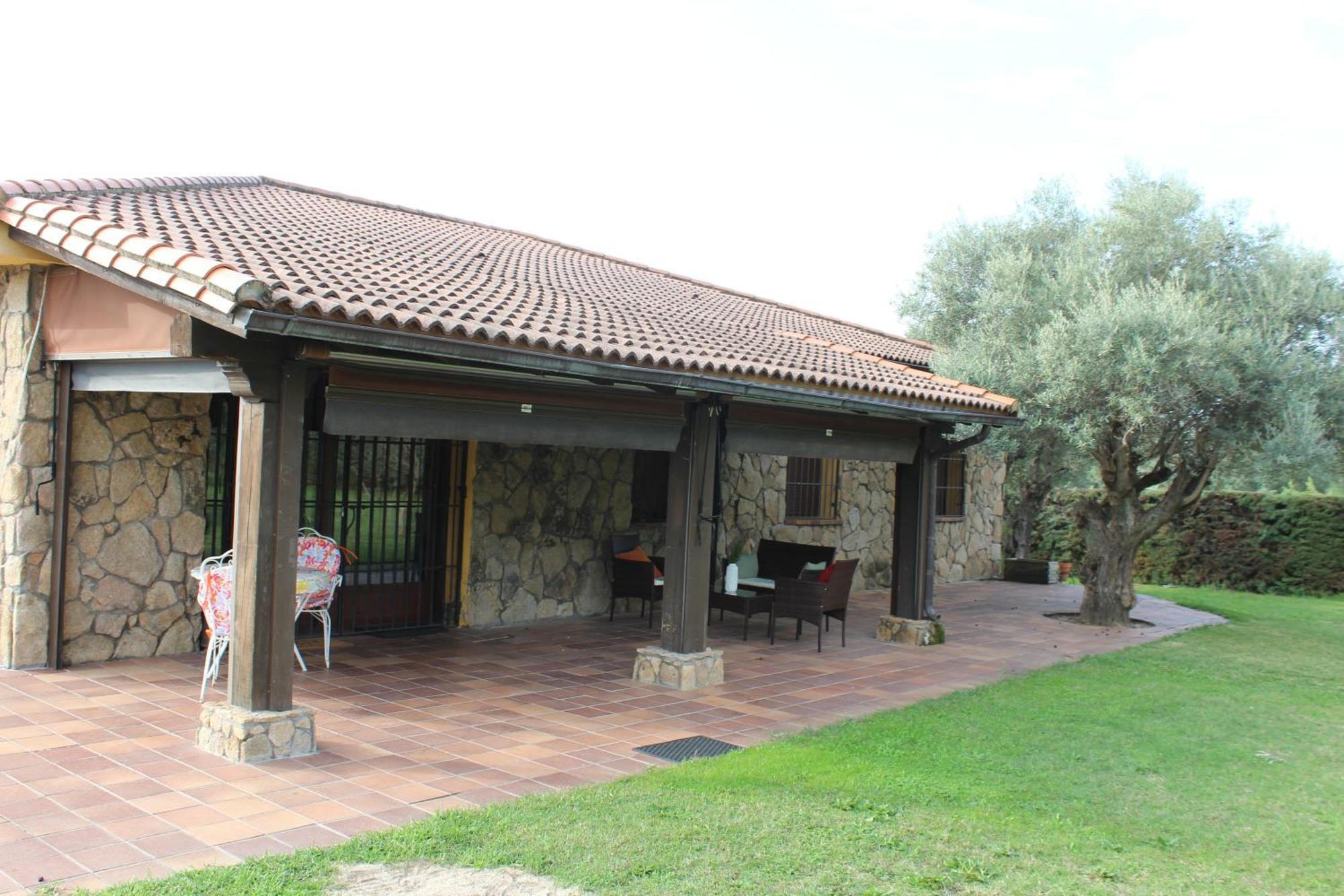 Apartamento La Huertarrona Candeleda Exterior foto