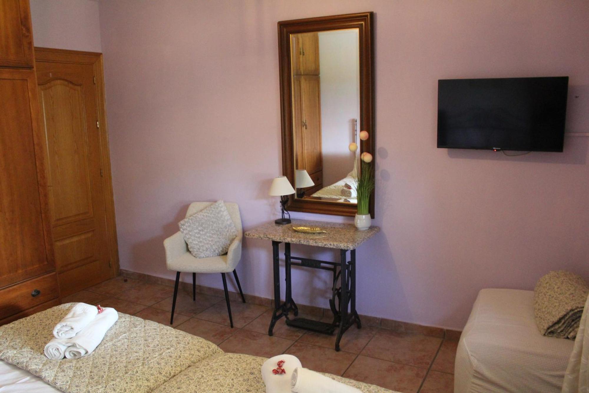 Apartamento La Huertarrona Candeleda Exterior foto